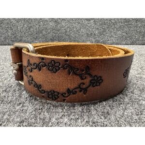 VTG Wilson's Leather Brown Leather Floral Vine Tooled Boho Western Belt Sz. 32